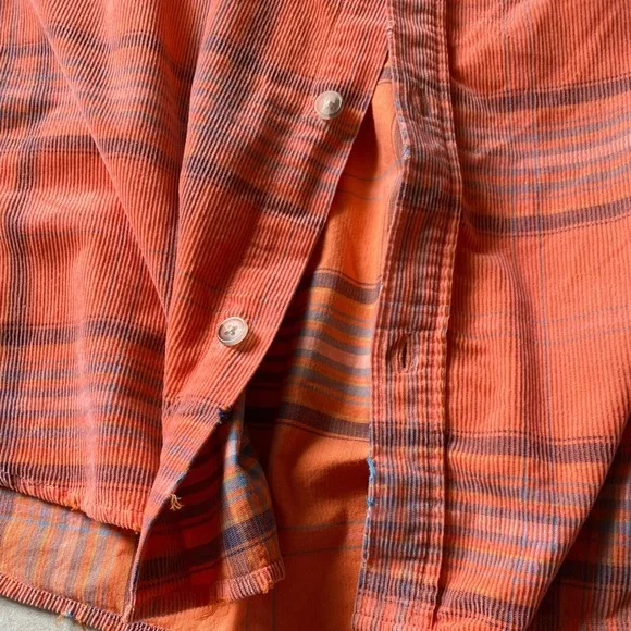 Urban Outfitters distressed corduroy shirt - Picture 3 of 3